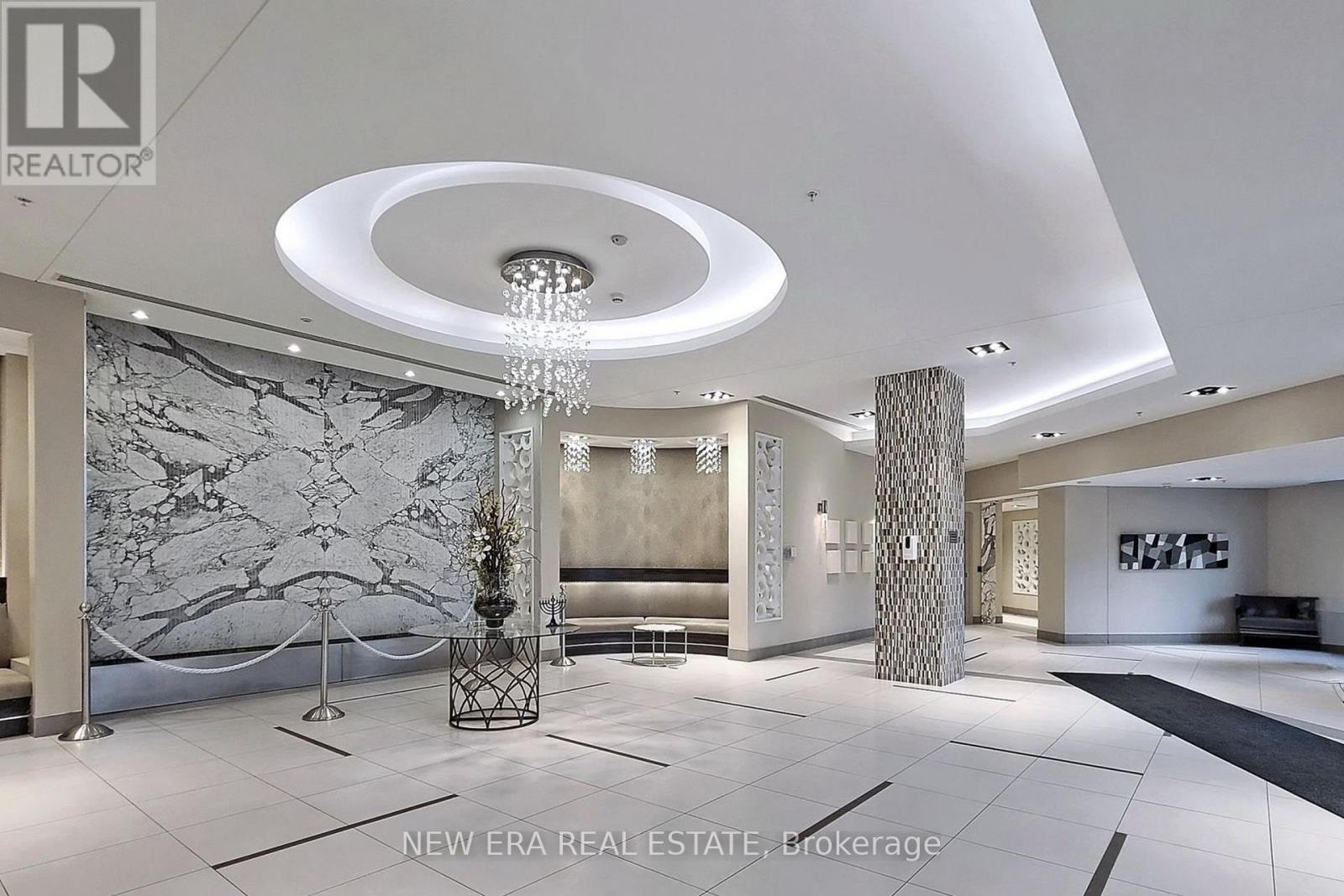 1206 - 75 North Park Road, Vaughan, Ontario  L4J 0H8 - Photo 9 - N12908990