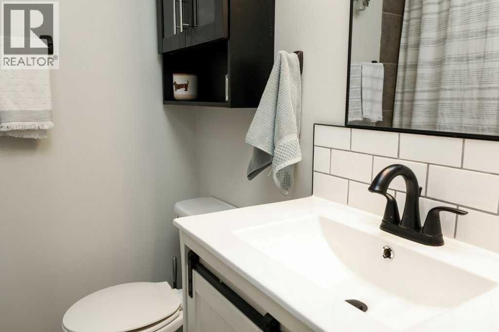 1419 23 Street N, Lethbridge, Alberta  T1H 4G3 - Photo 12 - A2291473