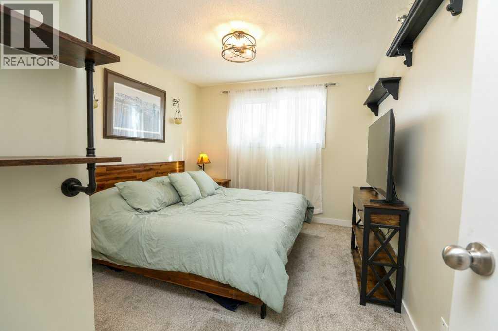 1419 23 Street N, Lethbridge, Alberta  T1H 4G3 - Photo 3 - A2291473