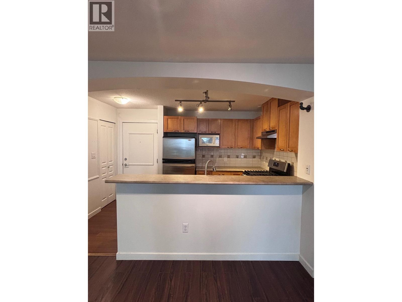 303 2958 WHISPER WAY, Coquitlam, British Columbia