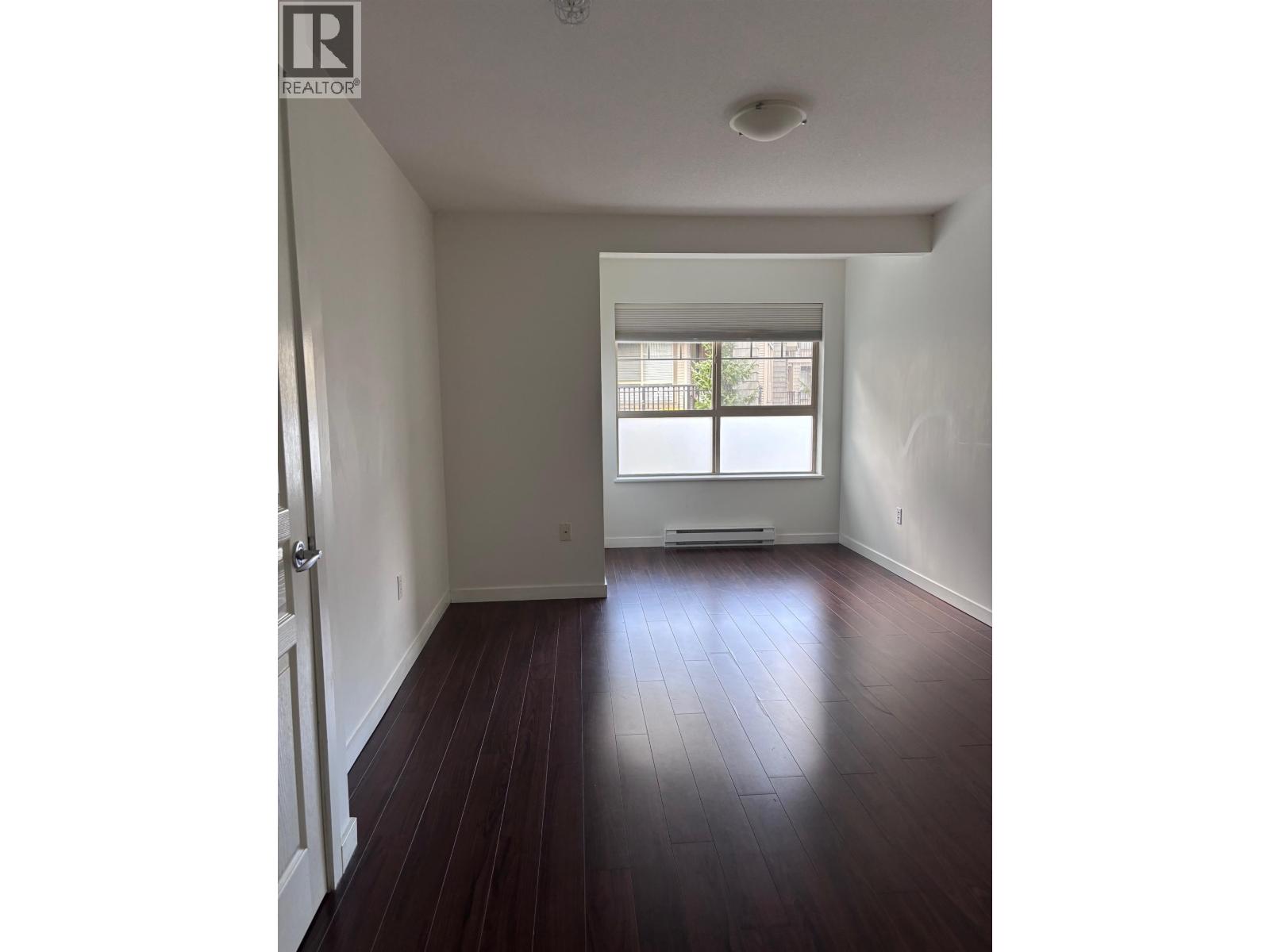 303 2958 Whisper Way, Coquitlam, British Columbia  V3E 3S7 - Photo 9 - R3100134