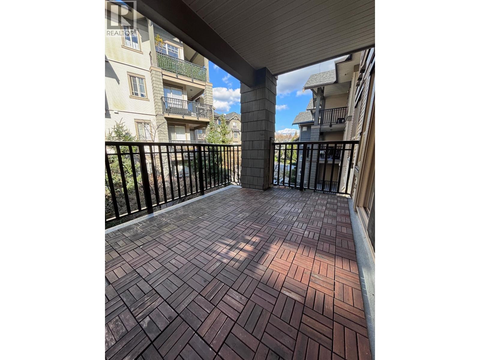 303 2958 Whisper Way, Coquitlam, British Columbia  V3E 3S7 - Photo 19 - R3100134