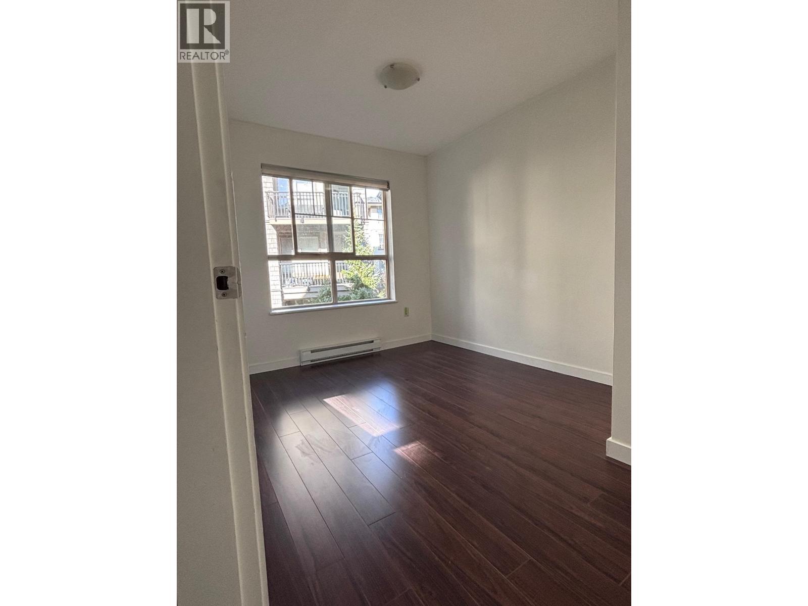 303 2958 Whisper Way, Coquitlam, British Columbia  V3E 3S7 - Photo 12 - R3100134