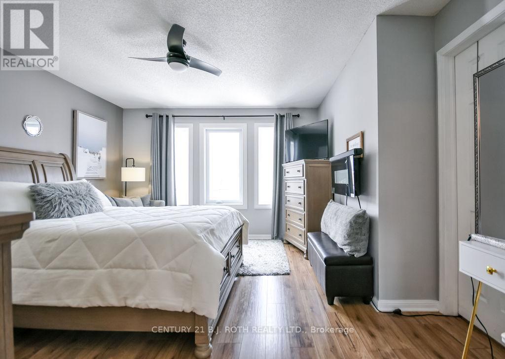 35 Hawthorne Crescent, Barrie, Ontario  L4N 9Y7 - Photo 13 - S12908892