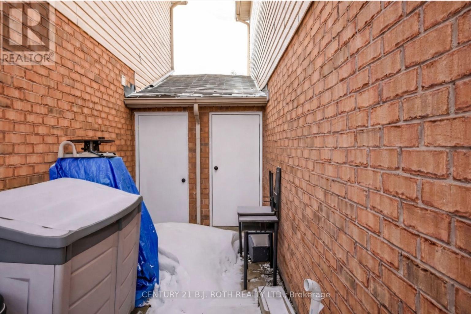 35 Hawthorne Crescent, Barrie, Ontario  L4N 9Y7 - Photo 26 - S12908892