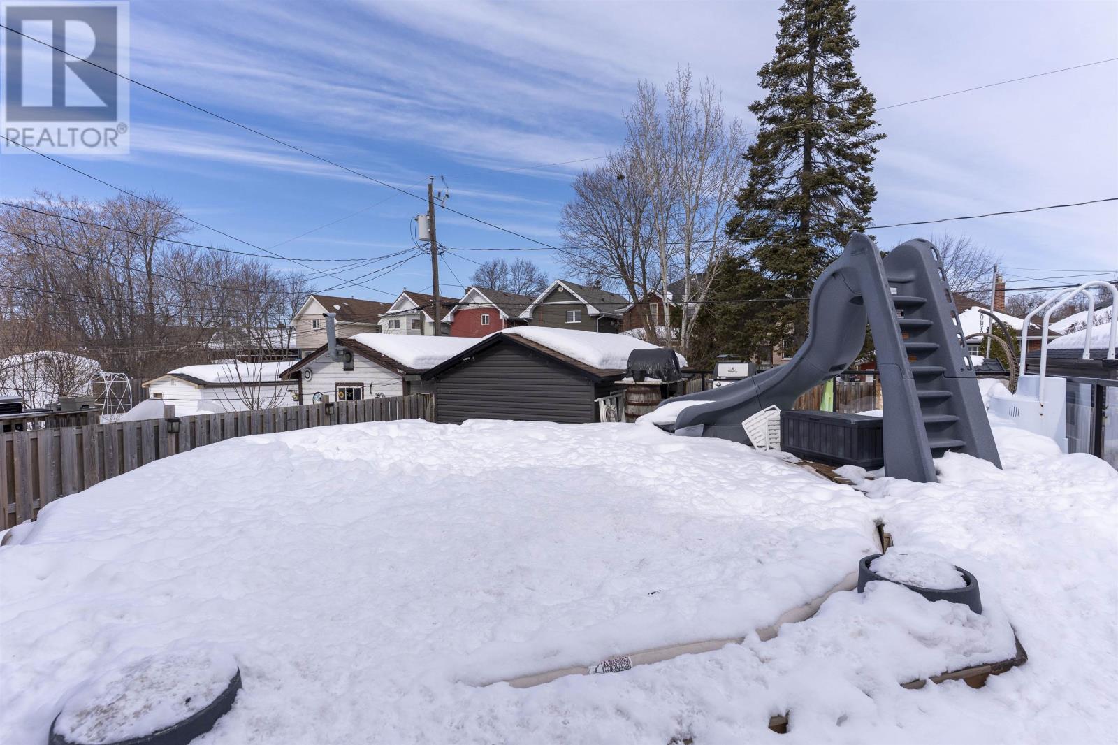 1417 Hamilton Ave, Thunder Bay, Ontario  P7E 4X8 - Photo 39 - TB2600427