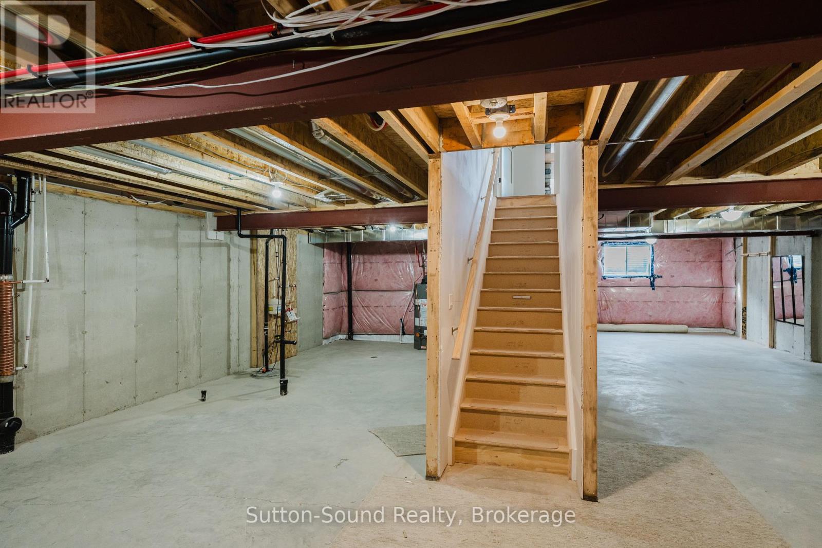 306 Sandpiper Lane, Georgian Bluffs, Ontario  N0H 1S0 - Photo 41 - X12629892