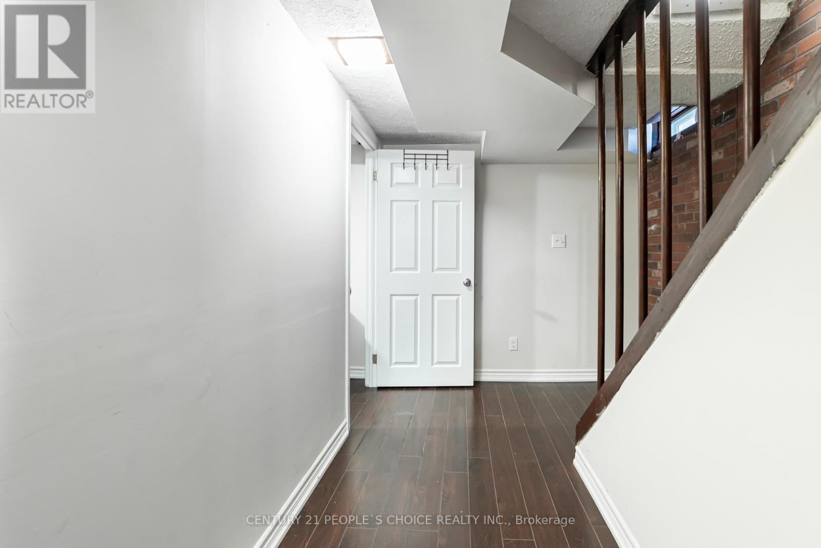 18 Hernon Court, Brampton, Ontario  L6S 2B9 - Photo 16 - W12844698