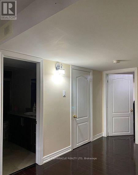 1 Buckler Street, Brampton, Ontario  L6R 0H4 - Photo 37 - W12908864