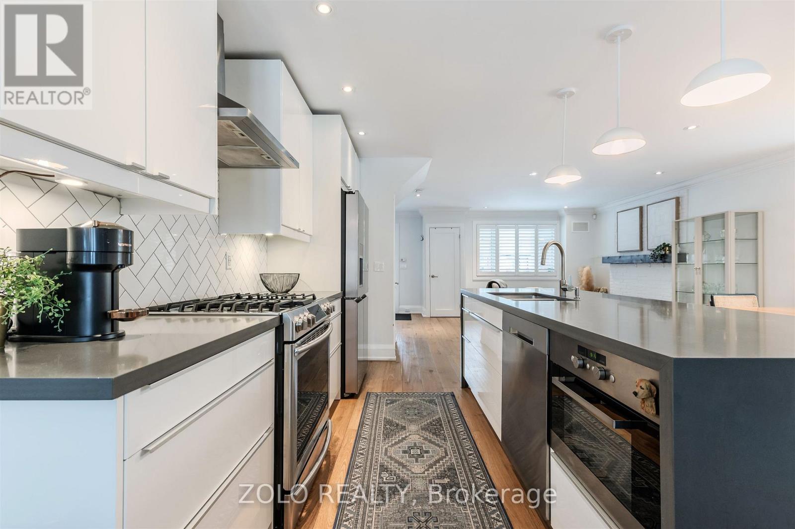 25 Joseph Street, Toronto, Ontario  M9N 2H9 - Photo 14 - W12908880