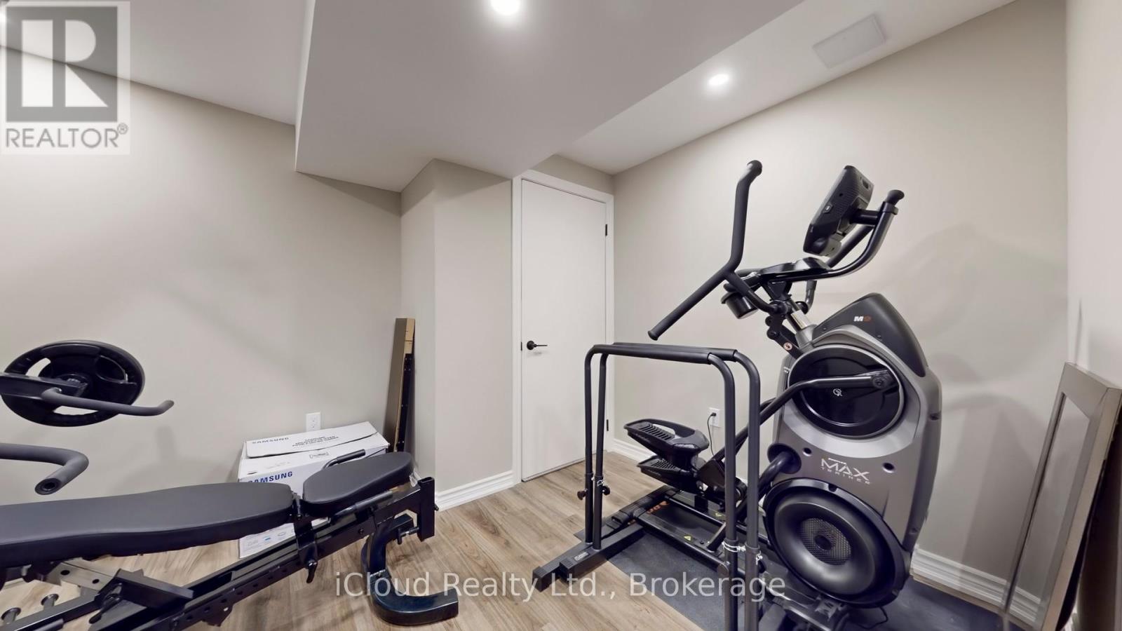 52 Tianalee Crescent, Brampton, Ontario  L7A 2X2 - Photo 36 - W12908910