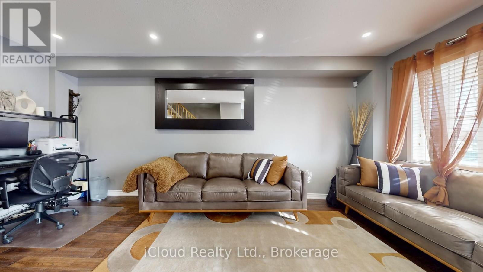 52 Tianalee Crescent, Brampton, Ontario  L7A 2X2 - Photo 5 - W12908910