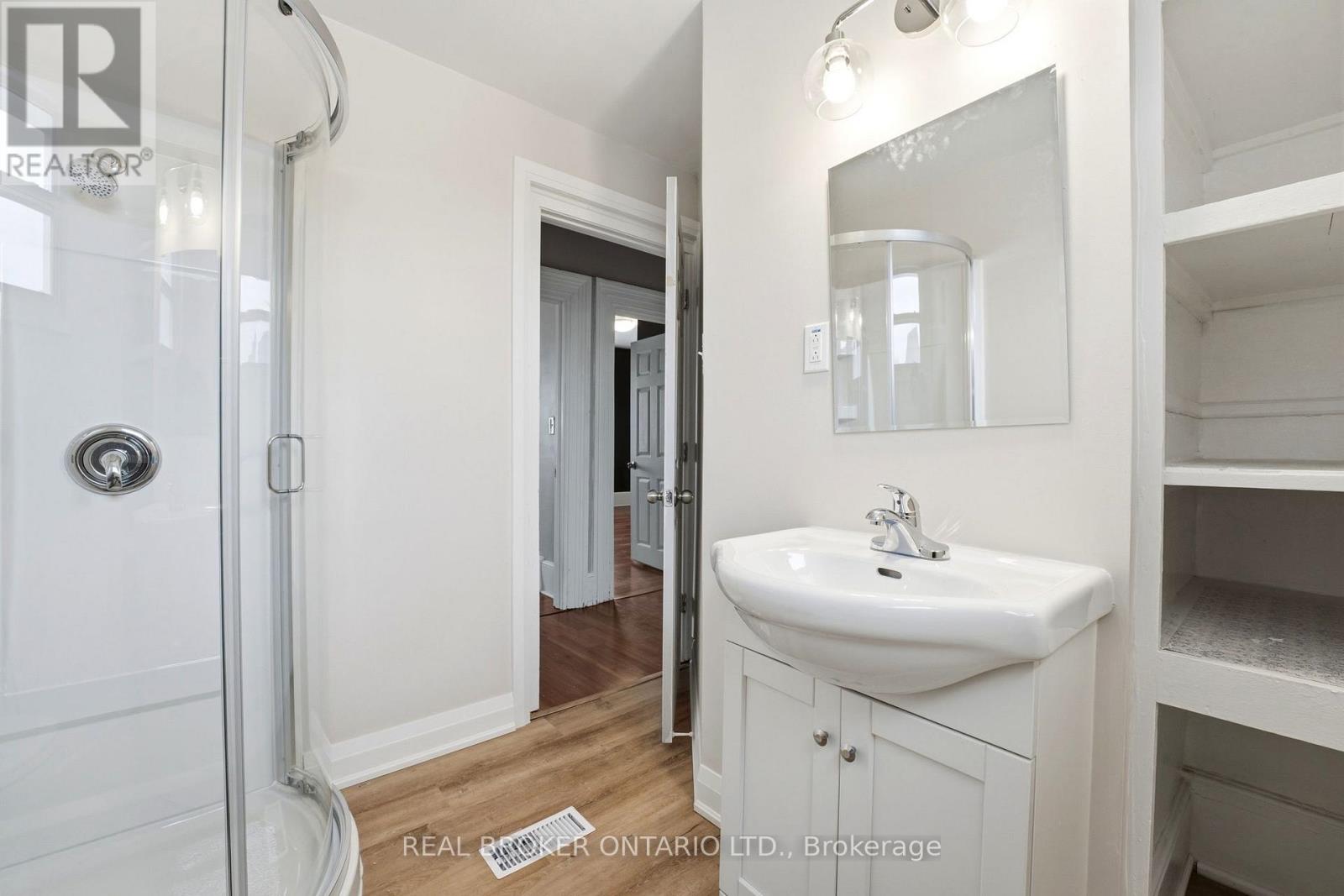 60 West Street W, Brantford, Ontario  N3T 3E7 - Photo 14 - X12908884