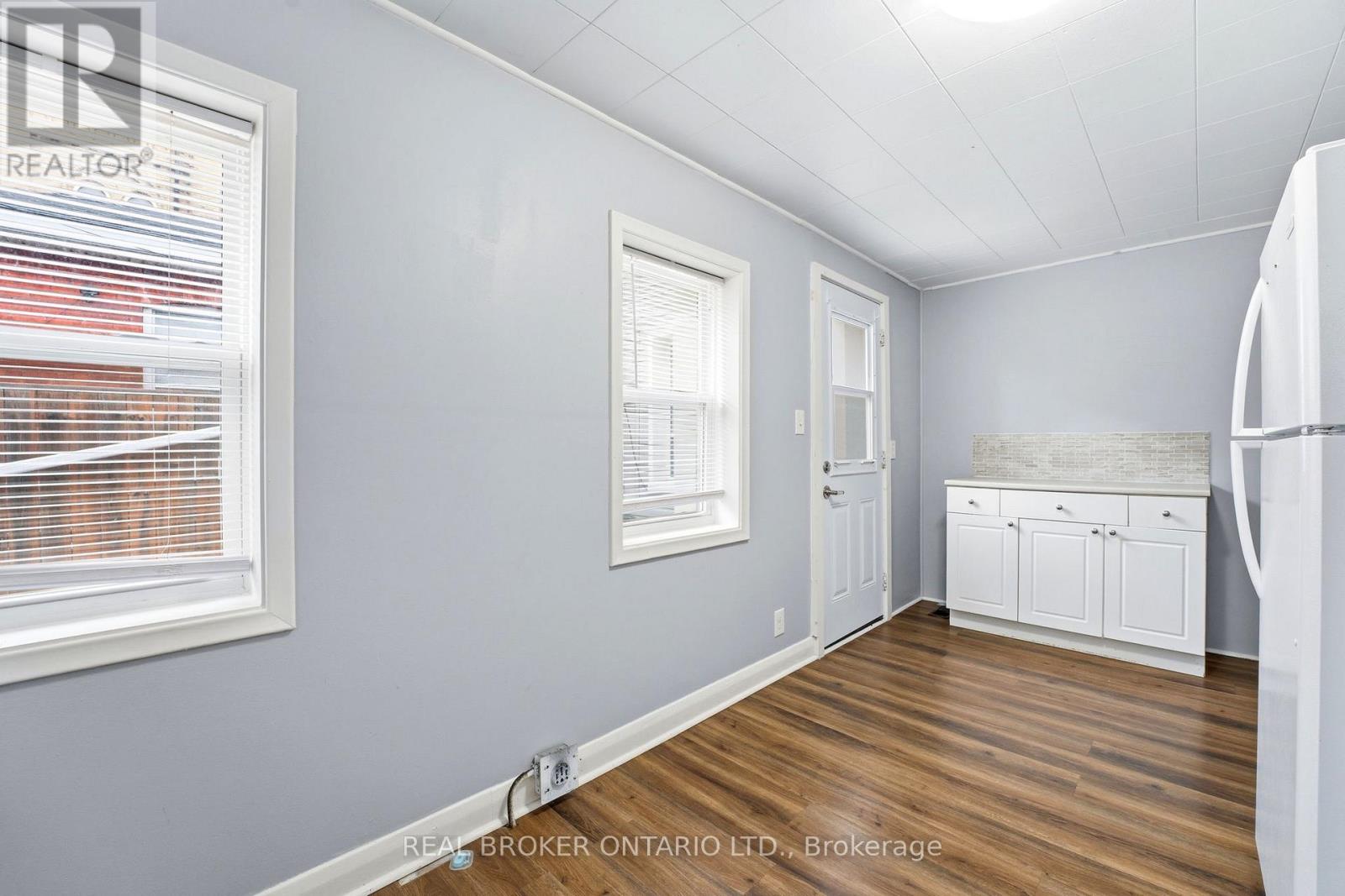 60 West Street W, Brantford, Ontario  N3T 3E7 - Photo 18 - X12908884