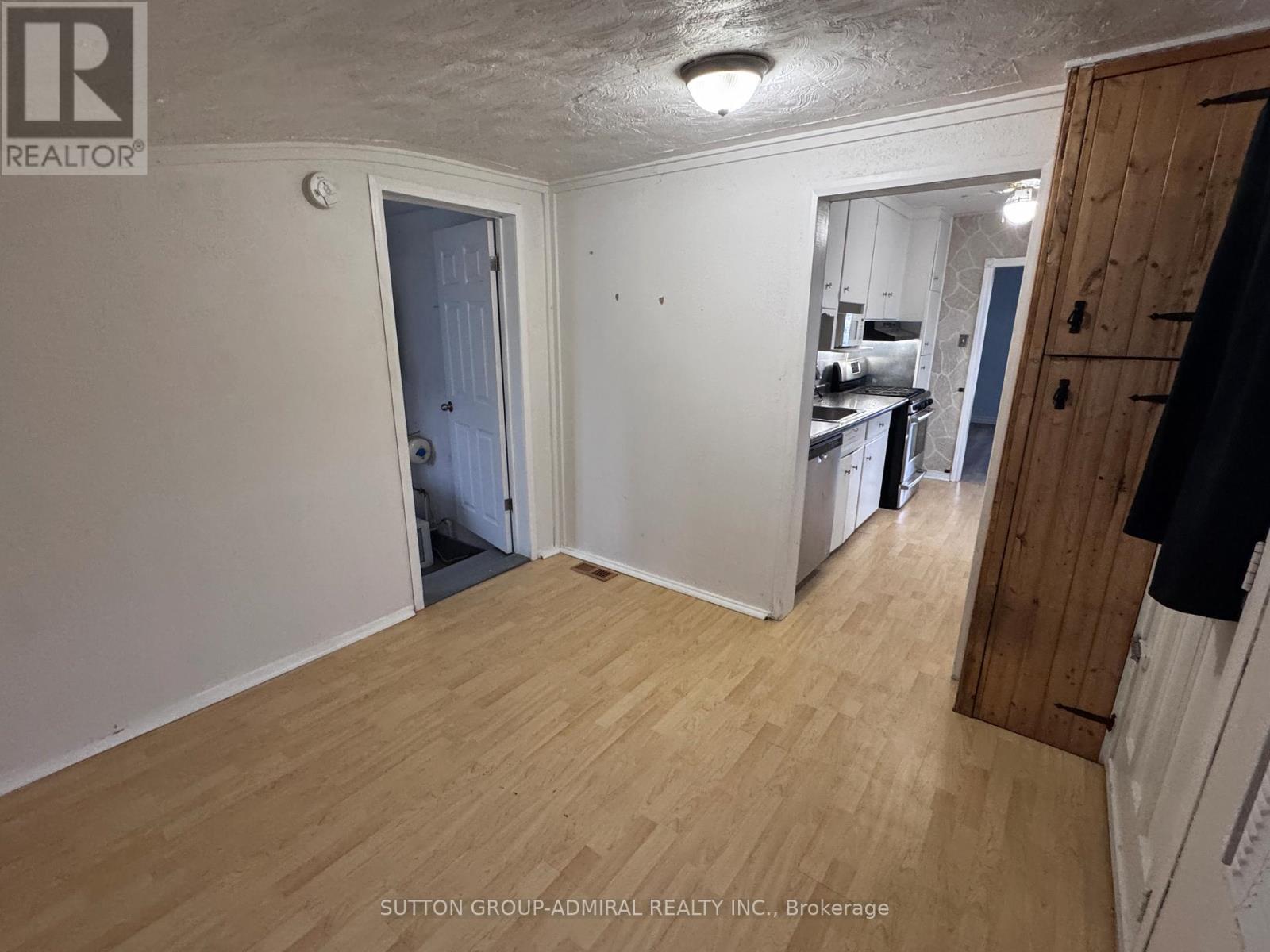 305 Crowland Avenue, Welland, Ontario  L3B 1X5 - Photo 7 - X12908904