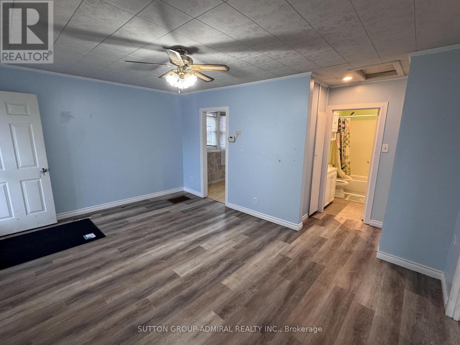 305 Crowland Avenue, Welland, Ontario  L3B 1X5 - Photo 9 - X12908904