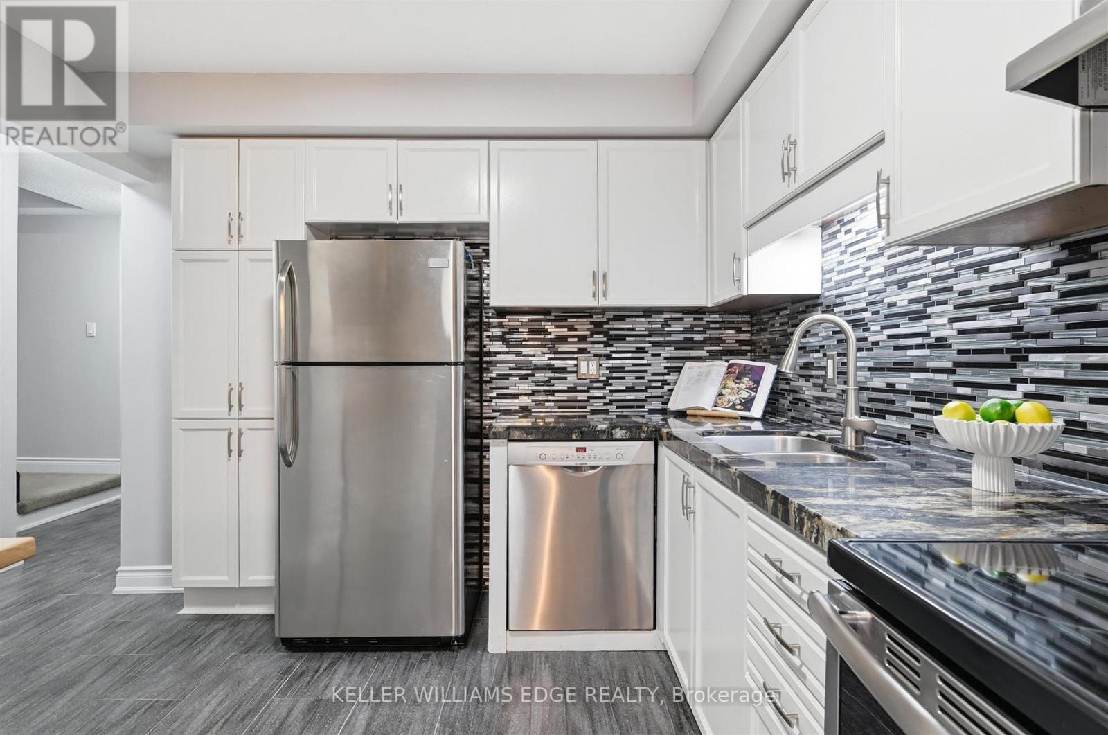 75 - 1 Royalwood Court, Hamilton, Ontario  L8E 4Y1 - Photo 8 - X12908916