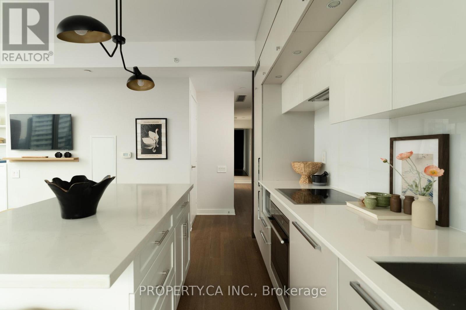 3308 - 15 Grenville Street, Toronto, Ontario  M4Y 0B9 - Photo 5 - C12778770