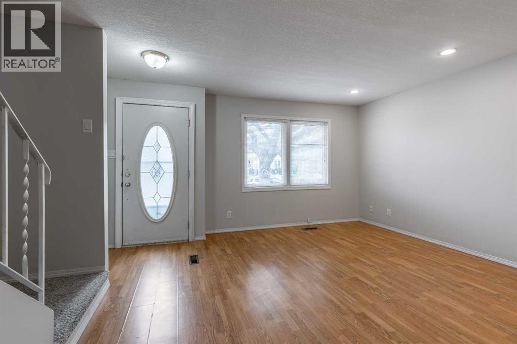 4, 1601 23 Street N, Lethbridge, Alberta  T1H 4M9 - Photo 5 - A2294789