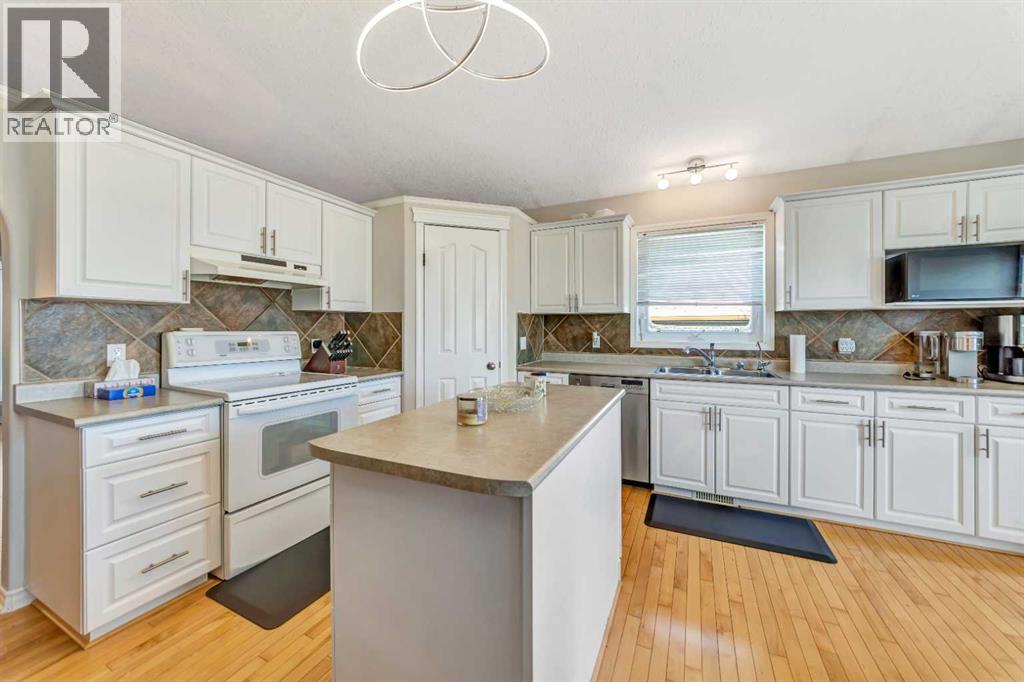 2307 57b Avenue, Lloydminster, Alberta  T9V 2W5 - Photo 9 - A2288206