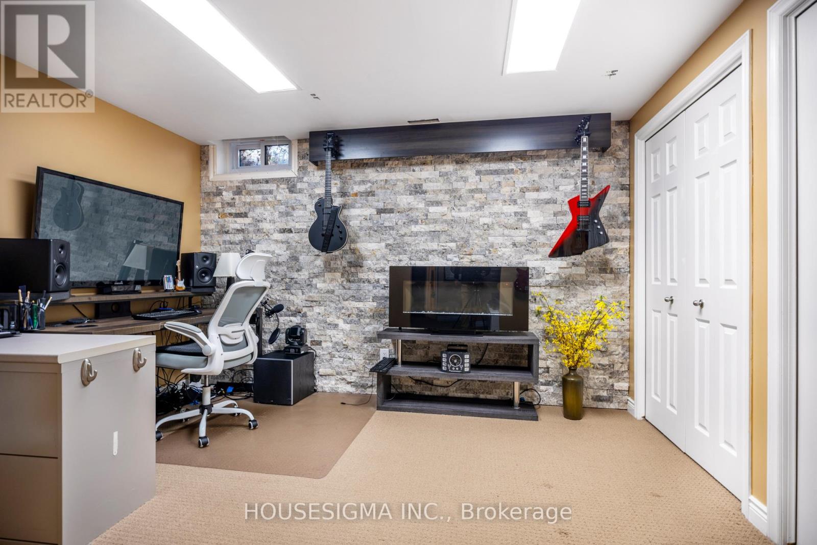 18 Jennifer Gardens, London North, Ontario  N5X 3K8 - Photo 29 - X12909128