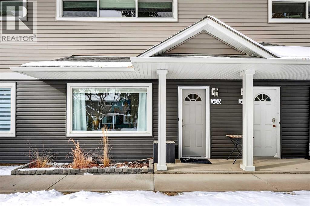 563 Regal Park NE, Calgary, Alberta
