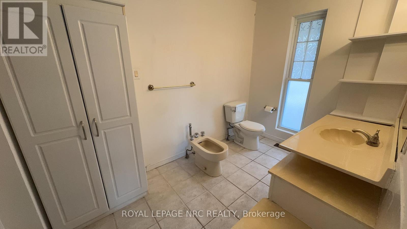 6a Pearl Ann Drive, St. Catharines, Ontario  L2T 3B3 - Photo 16 - X12909100