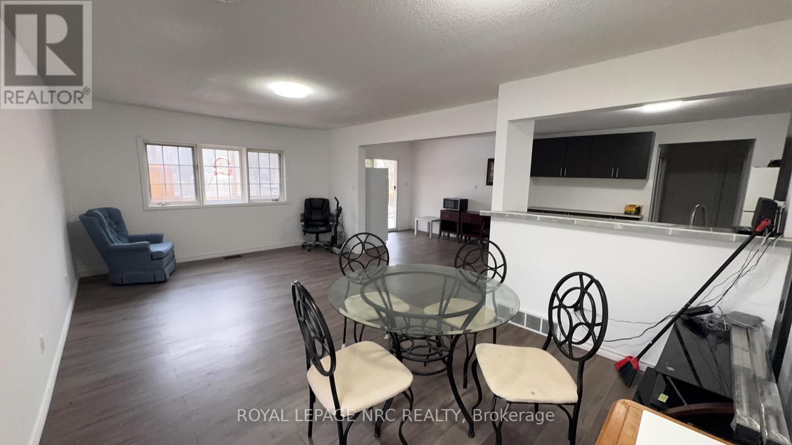 6a Pearl Ann Drive, St. Catharines, Ontario  L2T 3B3 - Photo 7 - X12909100