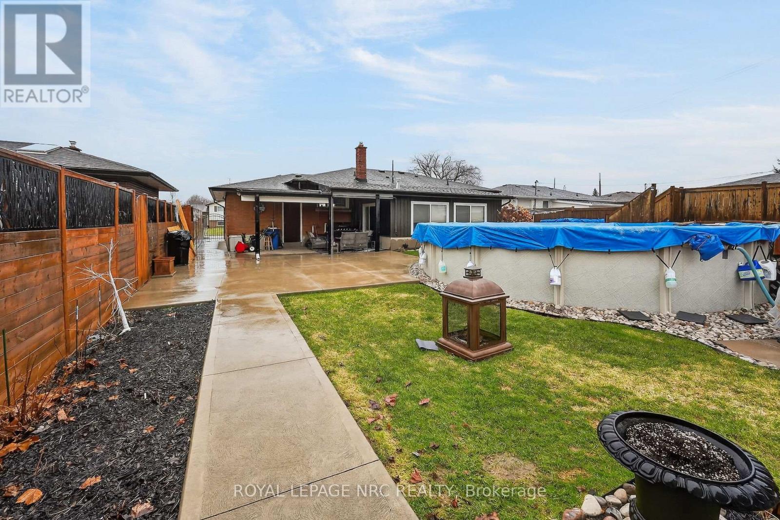 67 Mcdonald Avenue, Thorold, Ontario  L2V 3E5 - Photo 34 - X12909360