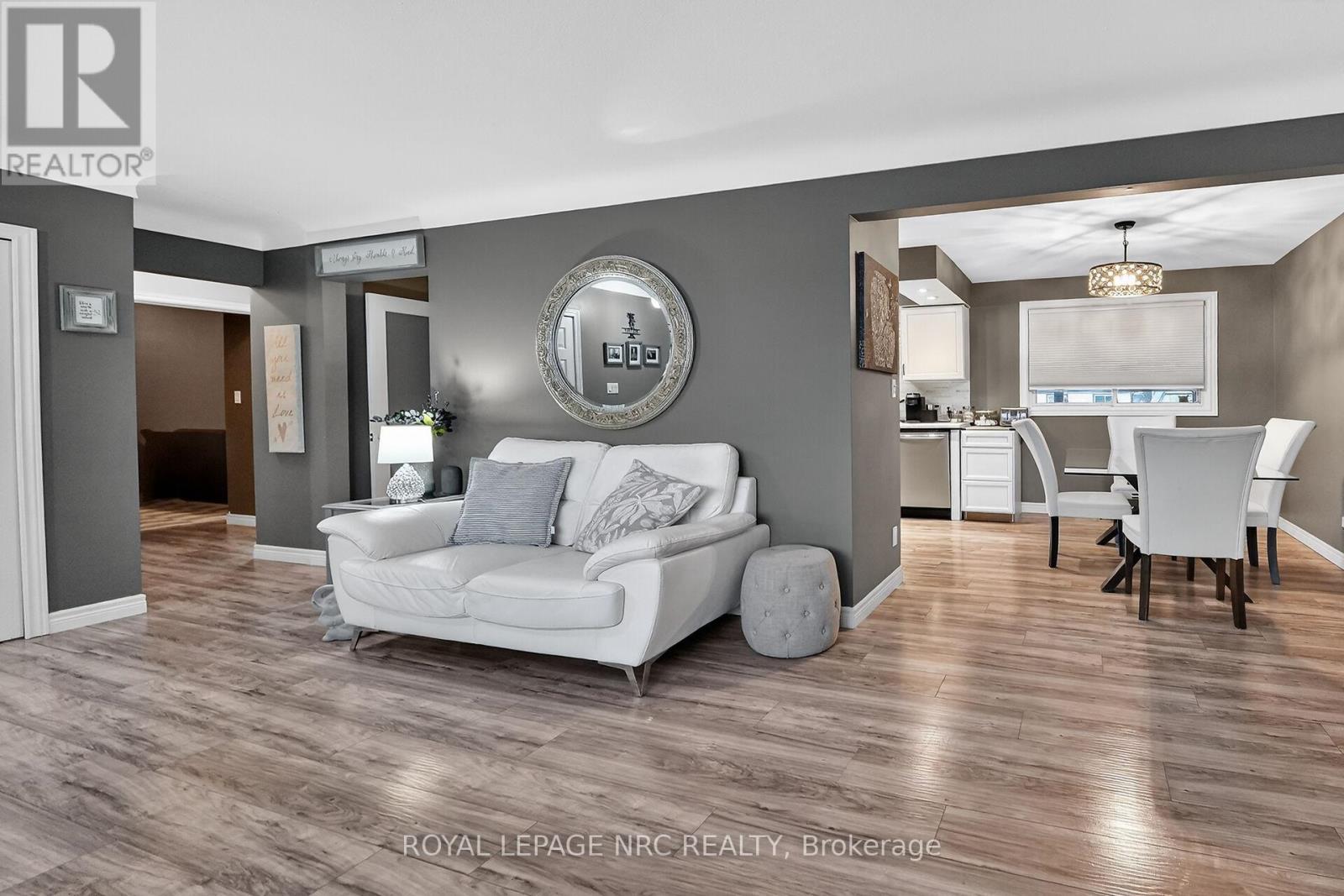 67 Mcdonald Avenue, Thorold, Ontario  L2V 3E5 - Photo 7 - X12909360