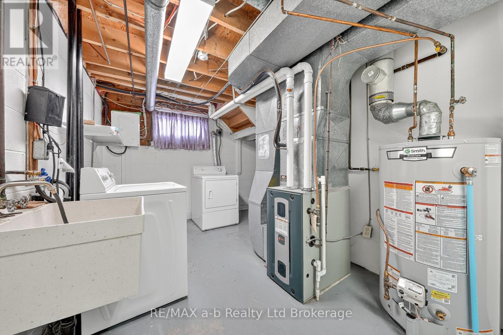 42 Princess Park Road, Ingersoll, Ontario  N5C 1X8 - Photo 33 - X12909156