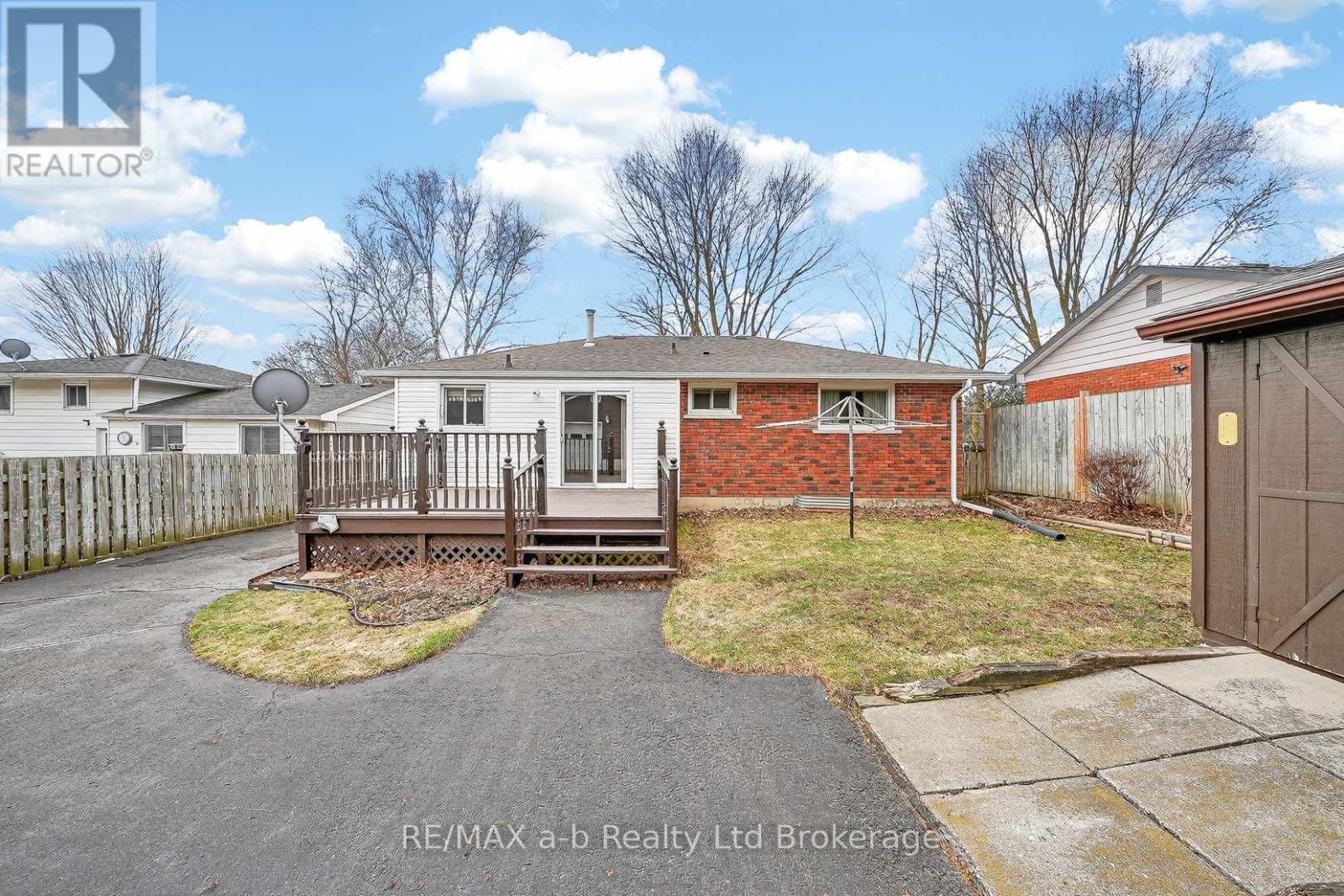 42 Princess Park Road, Ingersoll, Ontario  N5C 1X8 - Photo 40 - X12909156