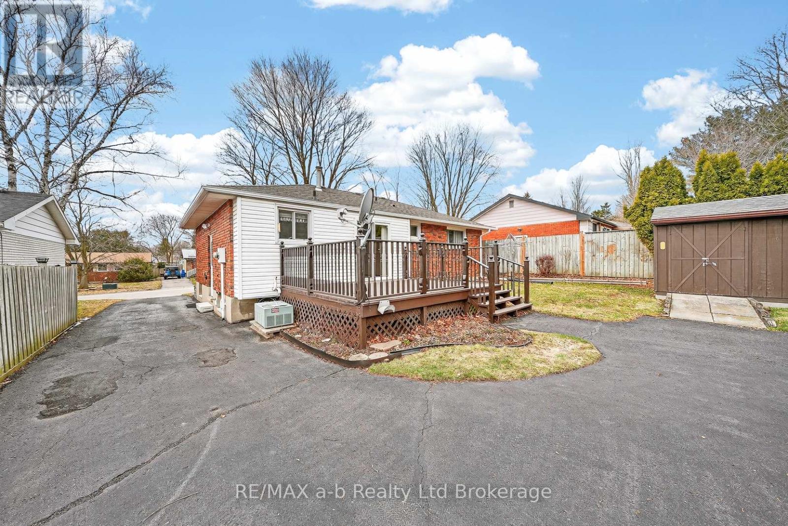 42 Princess Park Road, Ingersoll, Ontario  N5C 1X8 - Photo 41 - X12909156