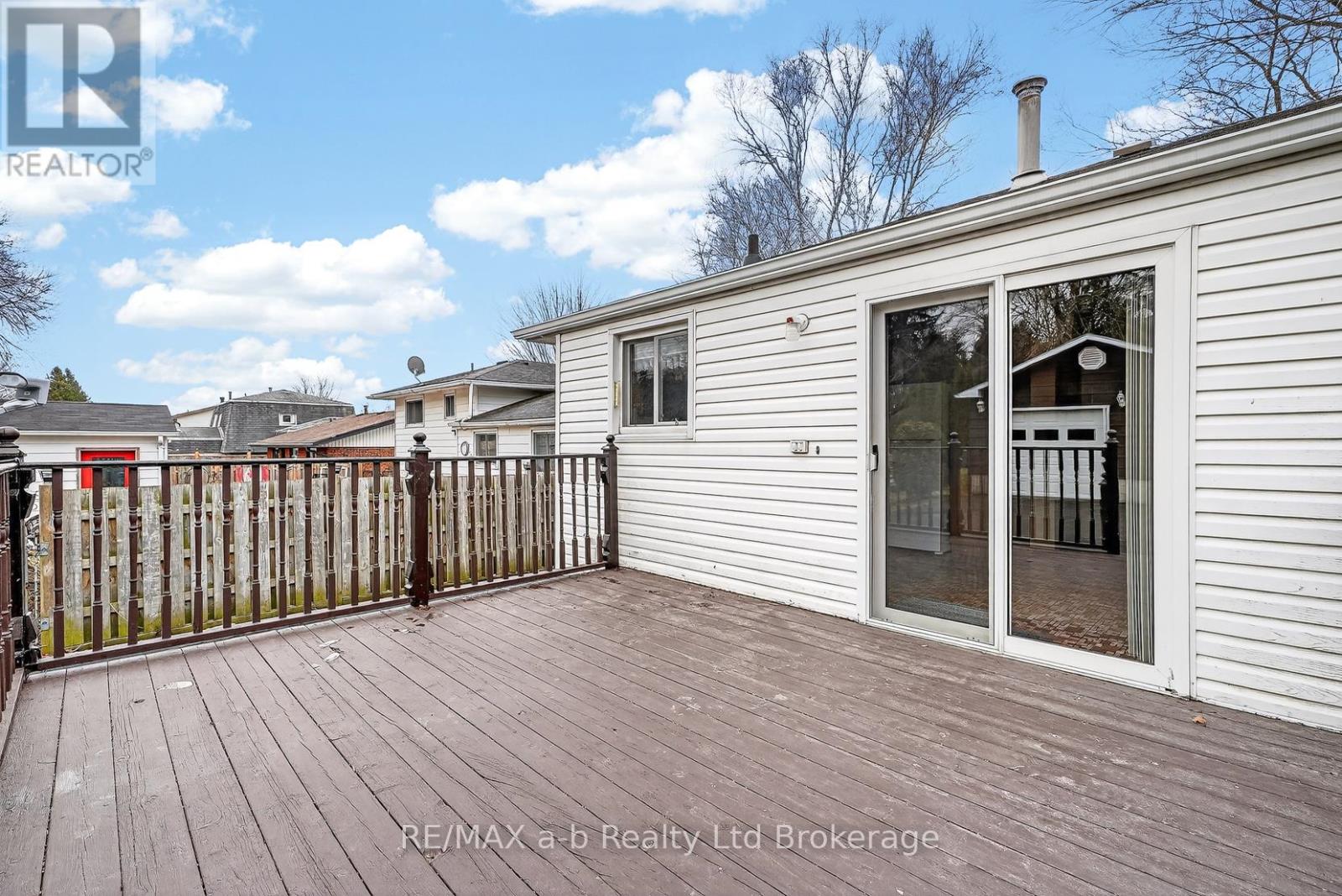 42 Princess Park Road, Ingersoll, Ontario  N5C 1X8 - Photo 43 - X12909156