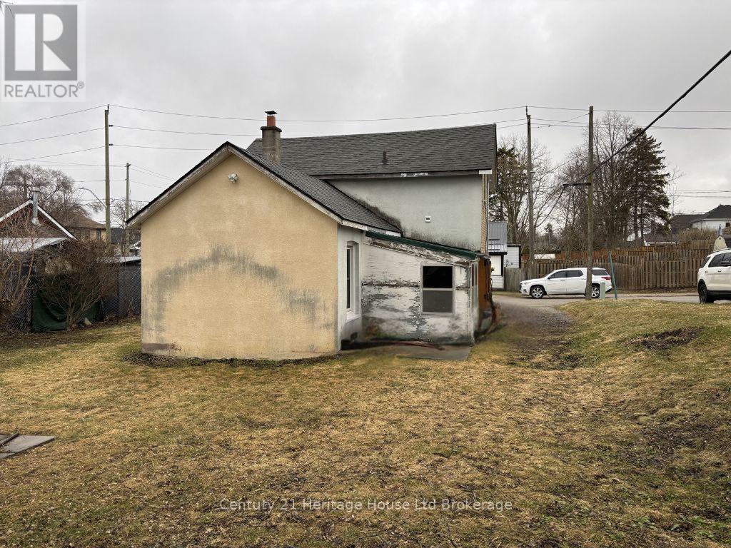 126 Burtch Street, Woodstock, Ontario  N4S 3M7 - Photo 11 - X12909224