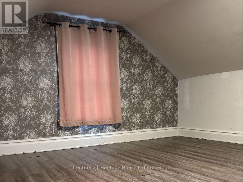 126 Burtch Street, Woodstock, Ontario  N4S 3M7 - Photo 8 - X12909224