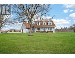 2 ALGONQUIN HEIGHTS COURT, Essa, Ontario