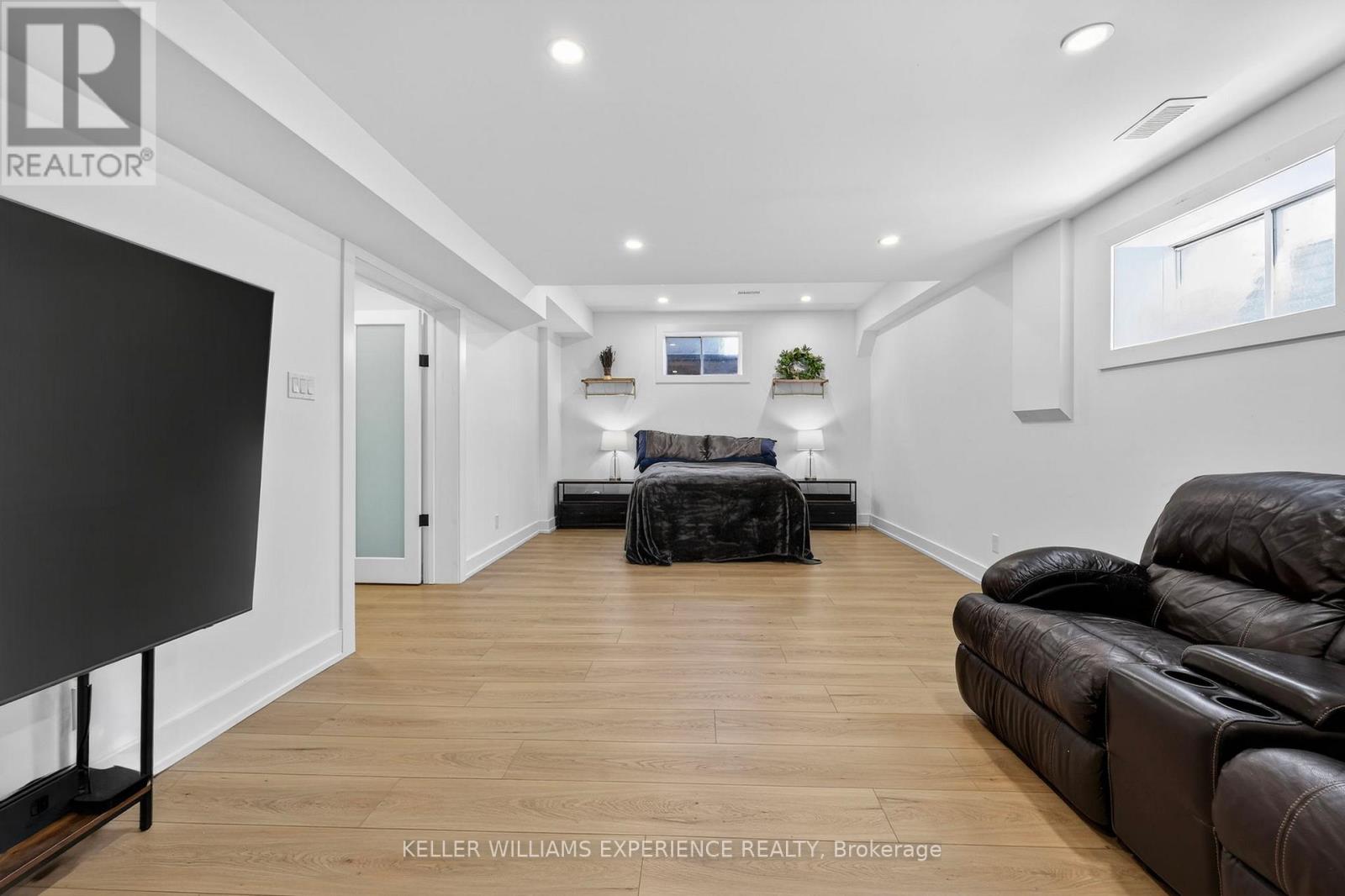 2 Algonquin Heights Court, Essa, Ontario  L0L 2N0 - Photo 26 - N12869824