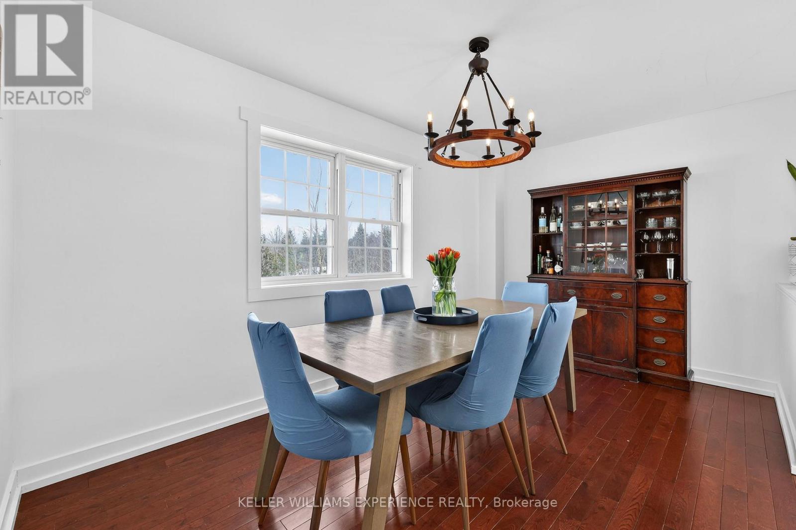 2 Algonquin Heights Court, Essa, Ontario  L0L 2N0 - Photo 13 - N12869824