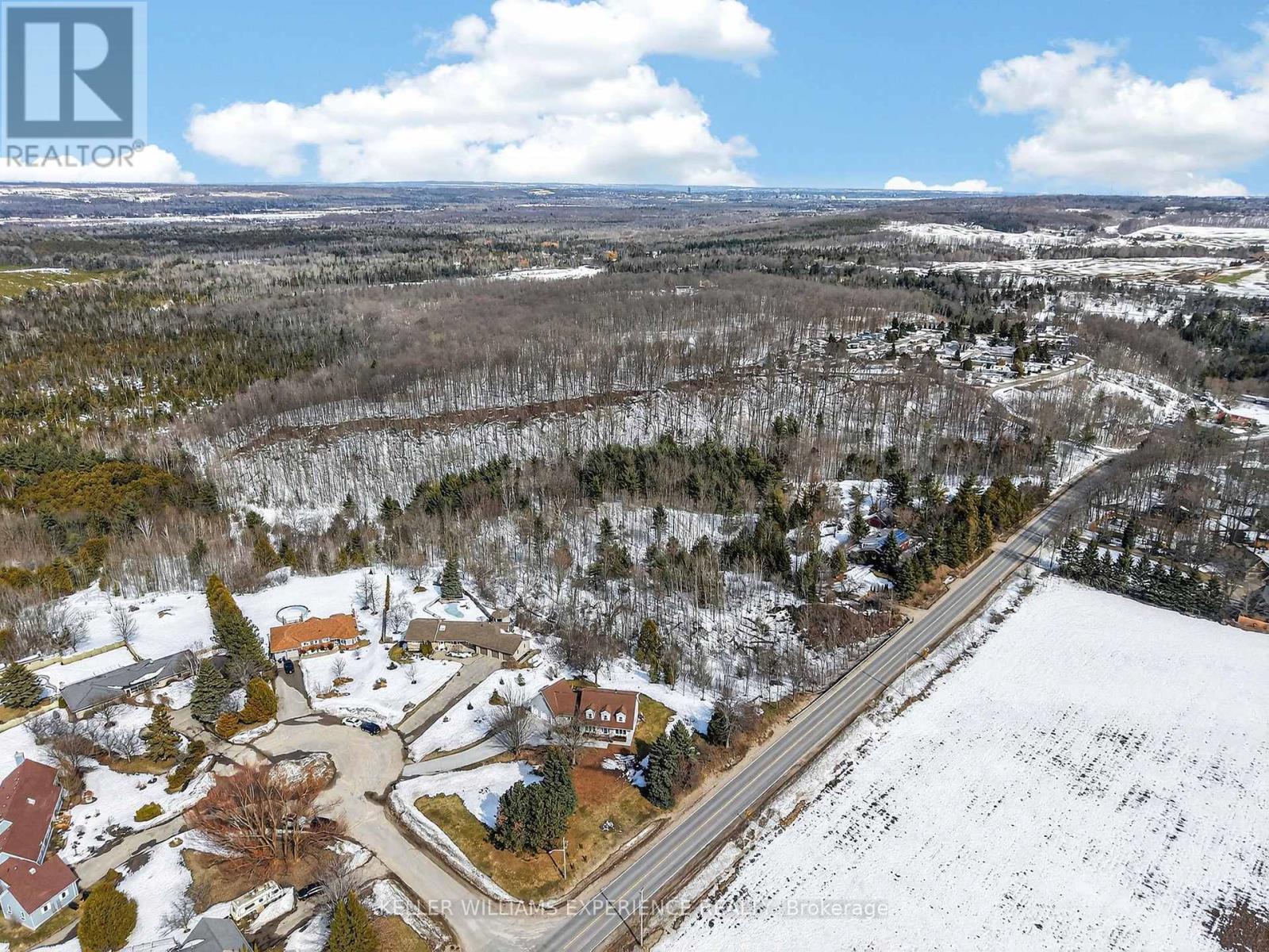 2 Algonquin Heights Court, Essa, Ontario  L0L 2N0 - Photo 35 - N12869824