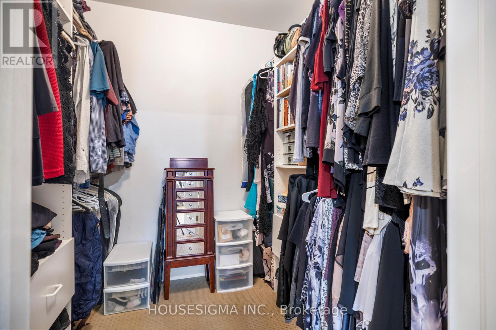 18 Jennifer Gardens, London North, Ontario  N5X 3K8 - Photo 24 - X12909128