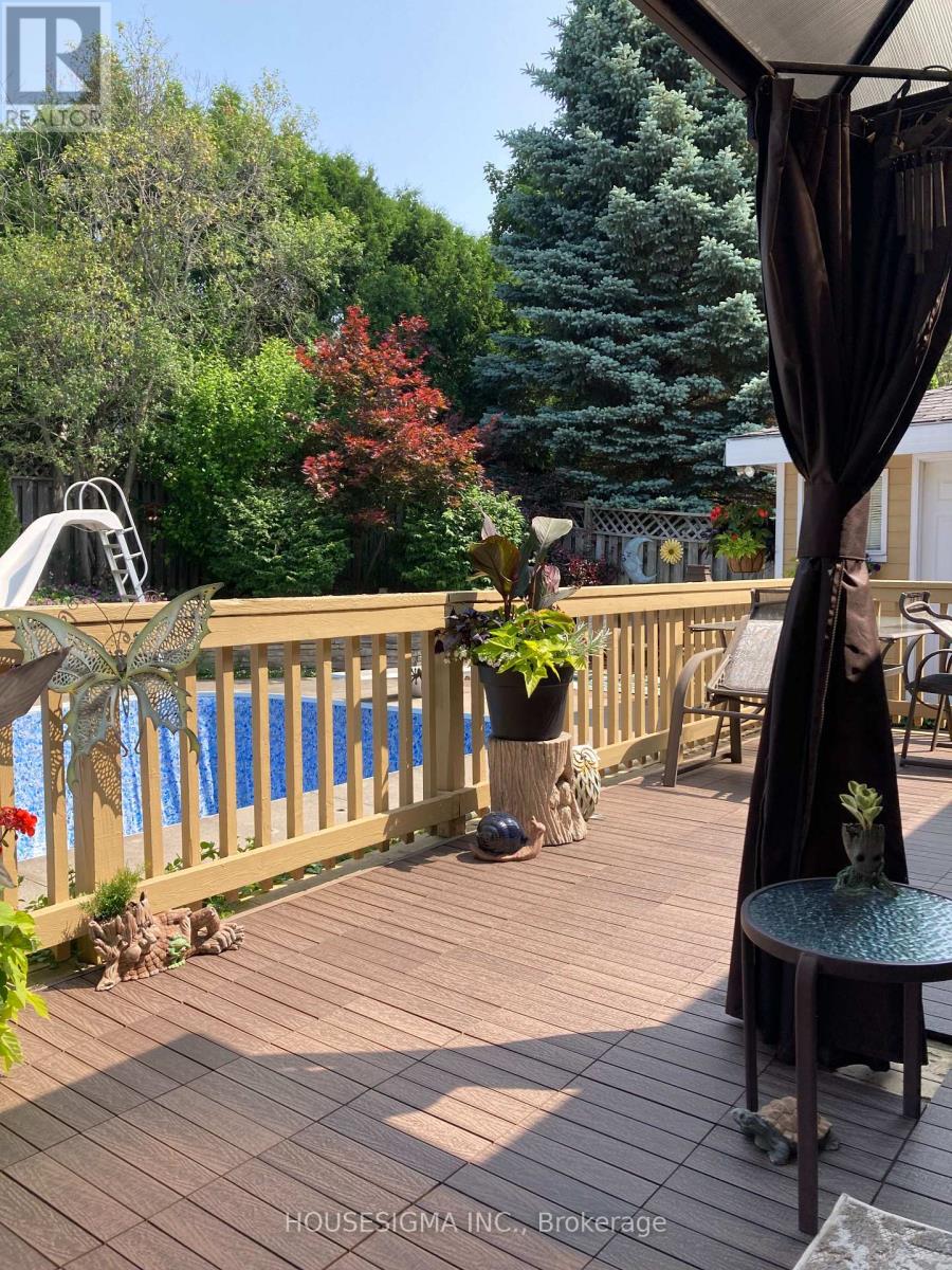 18 Jennifer Gardens, London North, Ontario  N5X 3K8 - Photo 35 - X12909128