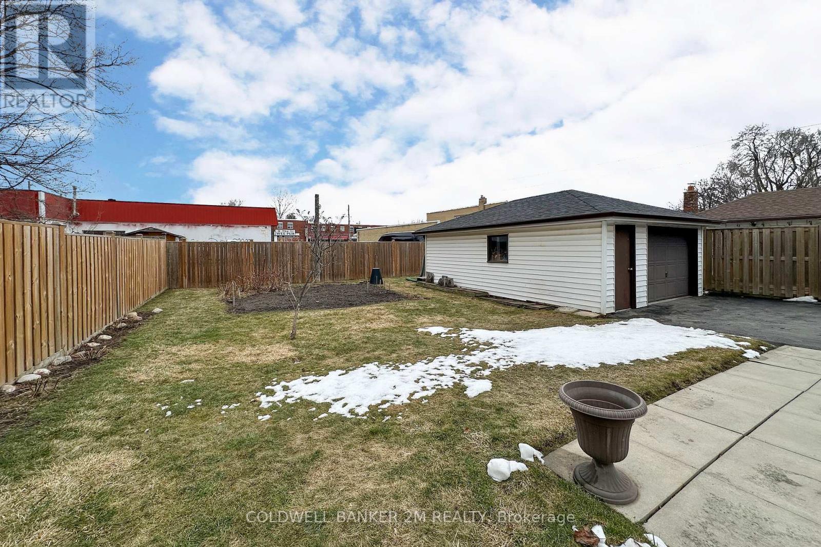 357 Highland Avenue, Oshawa, Ontario  L1H 6B2 - Photo 25 - E12909176