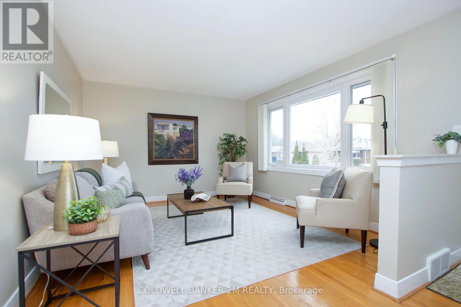 357 Highland Avenue, Oshawa, Ontario  L1H 6B2 - Photo 3 - E12909176