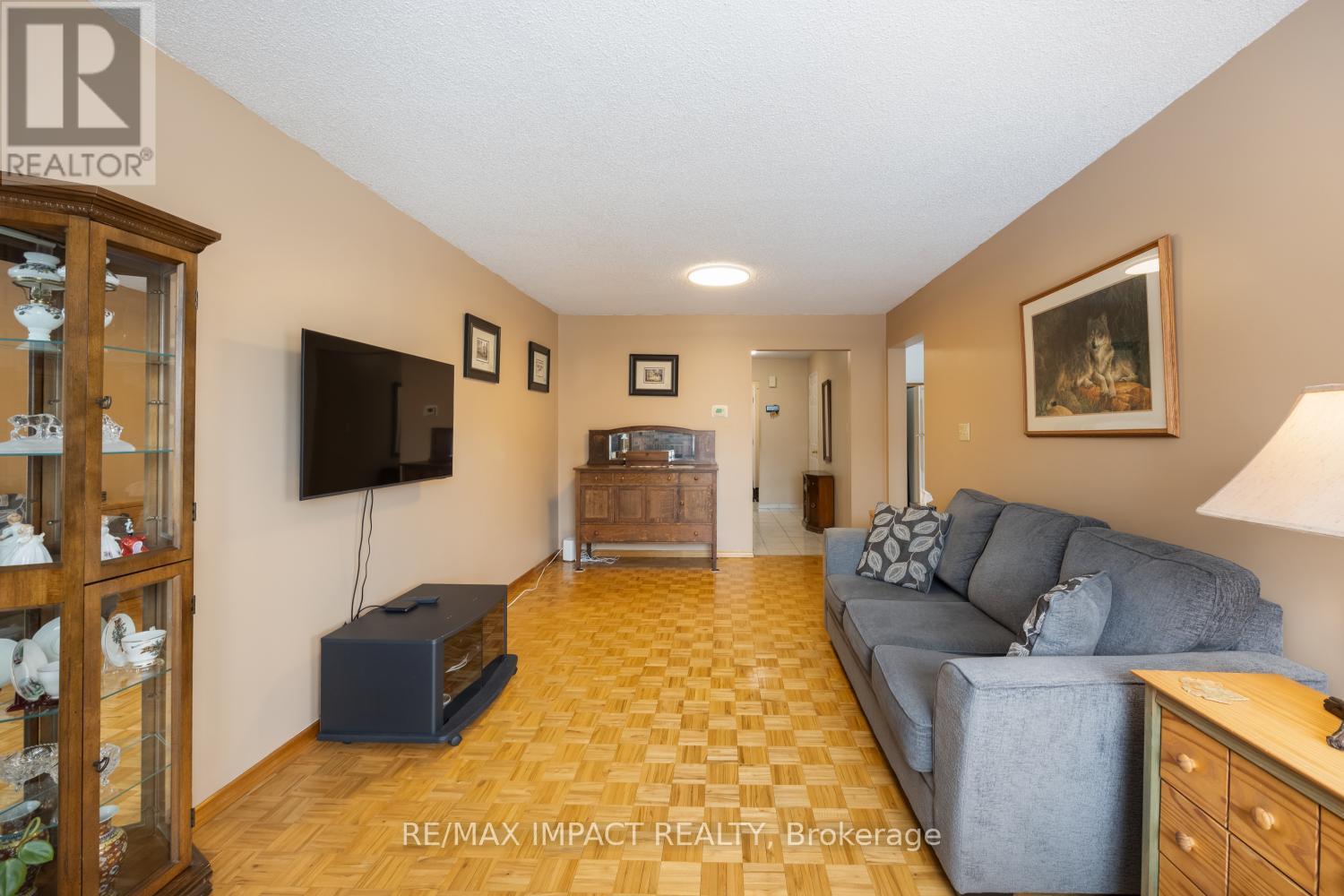 820 Bennett Crescent, Oshawa, Ontario  L1K 1V4 - Photo 11 - E12909236