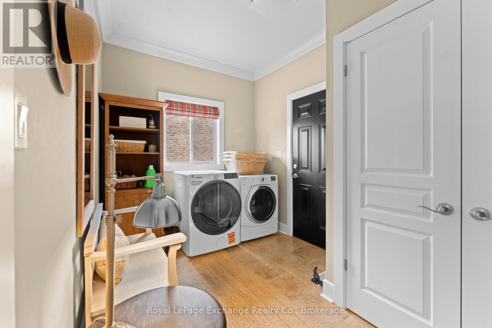 592 Hunter Street, Kincardine, Ontario  N2Z 0B2 - Photo 24 - X12909246