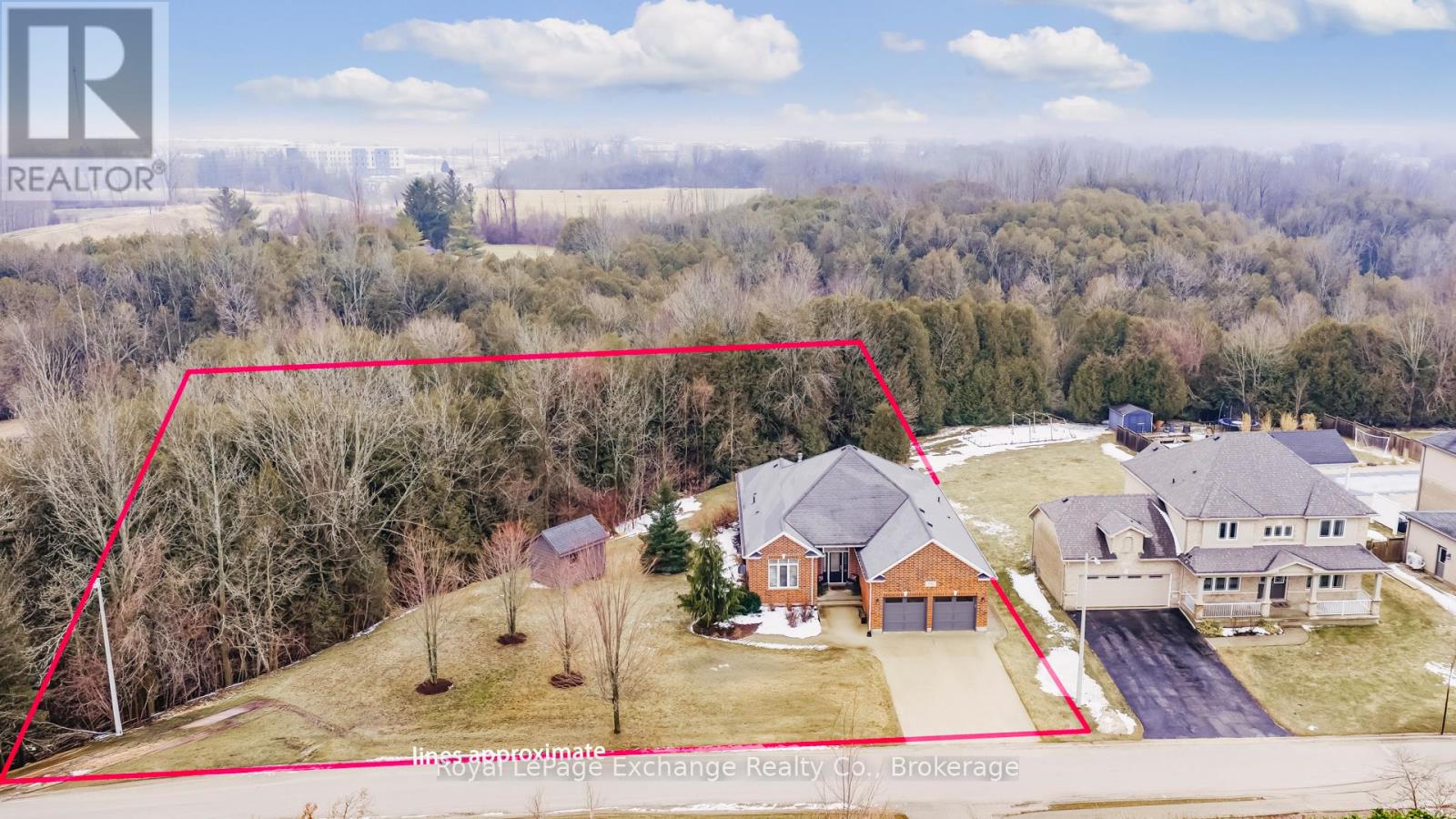 592 Hunter Street, Kincardine, Ontario  N2Z 0B2 - Photo 3 - X12909246