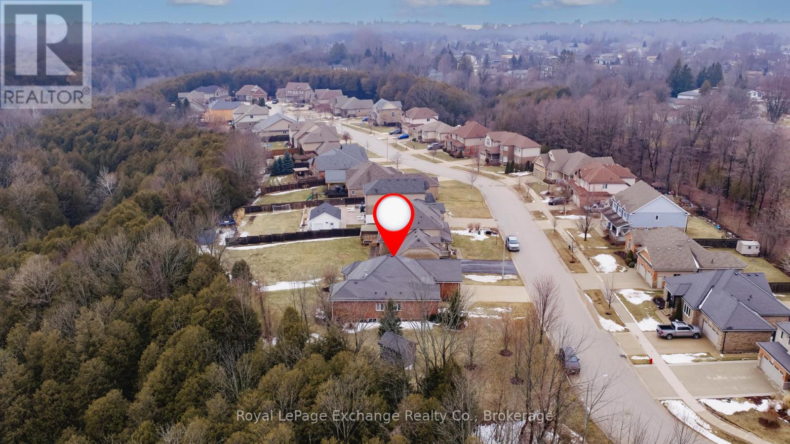 592 Hunter Street, Kincardine, Ontario  N2Z 0B2 - Photo 4 - X12909246