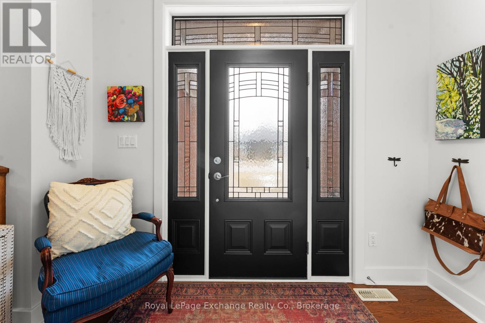 592 Hunter Street, Kincardine, Ontario  N2Z 0B2 - Photo 9 - X12909246