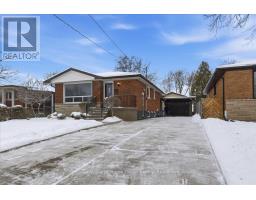 132 JUNE STREET, hamilton (greeningdon), Ontario